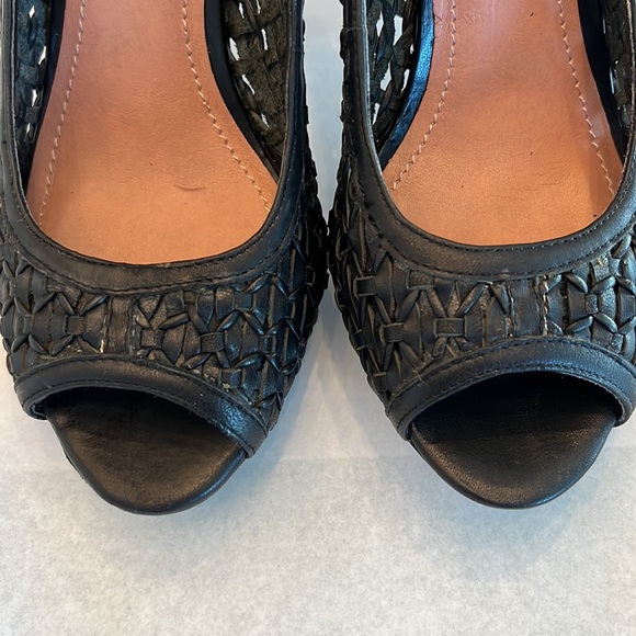 VINCE CAMUTO Woven Leather Peep Toe Platform Heels    Size 6 - Picture 3 of 8